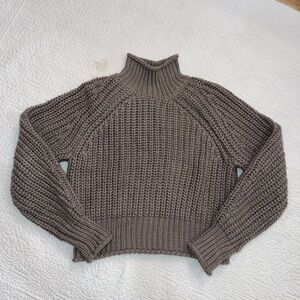 HM thick cable knit sweater